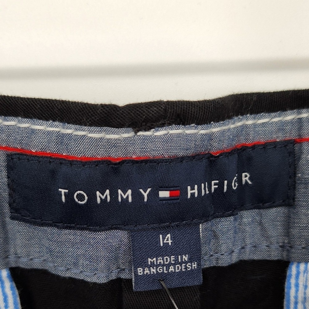 Tommy Hilfiger Hollywood Black Bermuda Shorts NWT 14 Solid Stretch Mid Rise - Picture 4 of 6